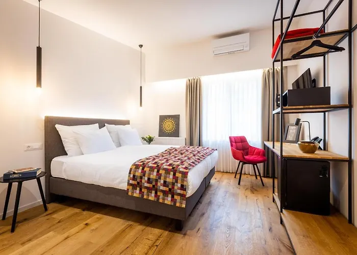 Slamic Hotel Ljubljana