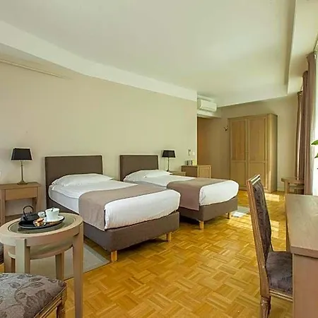 Hotel Slamic 4*